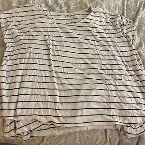 Old navy maternity/nursing tee. Size xxl